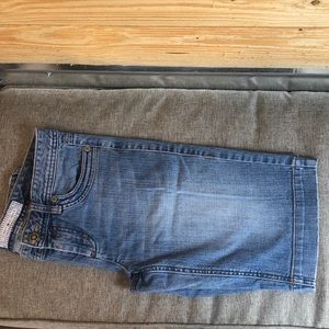 Tommy Hilfiger Bermuda shorts 4